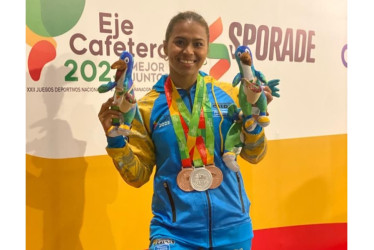 Levamiento de pesas de Caldas ganó tres medallas con Rohelys Galvis González