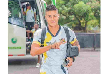 El lateral izquierdo Juan Pablo Patiño llega a formar parte del Once Caldas 