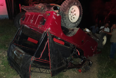 El accidente de tránsito ocurrió en la vereda La Bendecida de Anserma (Caldas). Hay un menor de edad entre los siete lesionados.