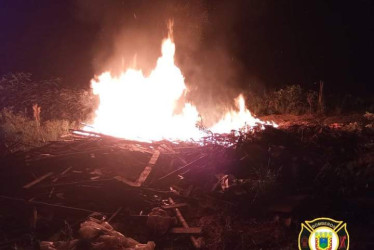 Incendio en predios de Aerocafé