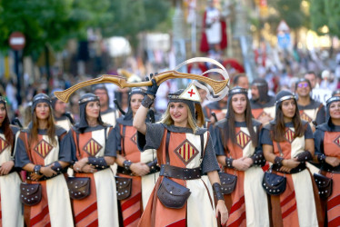  Ontinyent (Valencia, este de España) celebra sus fiestas de Moros y Cristianos