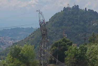 Torre de electricidad en el Alto del Perro