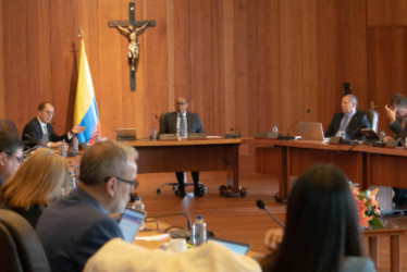 En la Corte Suprema de Justicia no se ponen de acuerdo para elegir a la próxima fiscal. En la foto, el informe de gestión rendido en febrero por el fiscal general saliente, Francisco Barbosa.