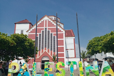 La parroquia Santa Bárbara de Palestina se prepara para celebrar su año jubilar que será a partir de este 4 de julio, cuando se conmemora su centenario, o los 100 años de su fundación.