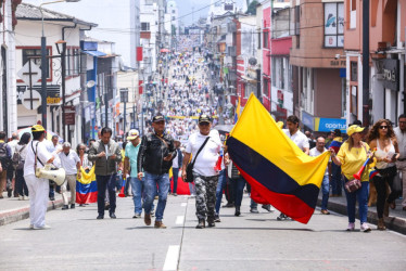 Marcha contra el Gobierno de Petro en Manizales el 6 de marzo