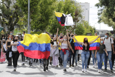 En la foto, las marchas del estallido social del 2021, que se inició en abril y será conmemorado en las movilizaciones sindicales del 1 de mayo.