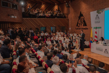 Gerente FederaGermán Alberto Bahamón Jaramillo durante su intervención en el Congreso Cafetero del 27 de abril de 2023.ción Nacional de Cafeteros en el Congreso Cafetero