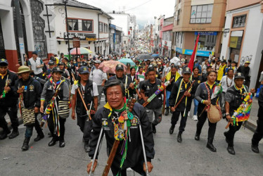 Fotos | Freddy Arango |LAPATRIA Las comunidades indígenas y representantes del Consejero del Consejo Regional Indígena de Caldas (Cridec) acompañaron ayer la marcha en Manizales.