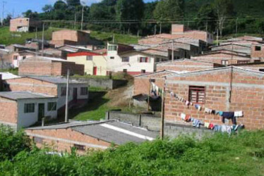 Los dos hombres vendían droga estupefacientes en el barrio Popular de Pácora (Caldas).