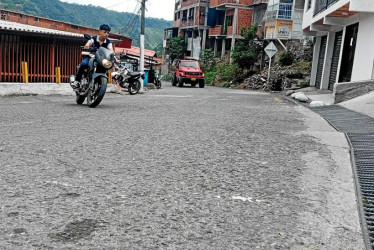 Hoy empezarán la obra entre la entrada al barrio Nuevo y el Puesto de Salud. No habrá paso para vehículos.