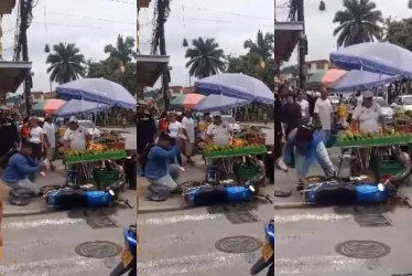 En Chinchiná (Caldas) un conductor golpeó con una roca su moto este jueves. 