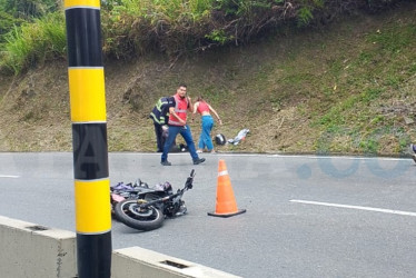 El motociclista murió cerca de San Peregrino, tras chocar en su vehículo.