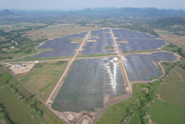 Foto | Cortesía Chec | LA PATRIA  Desde junio opera el parque solar fotovoltaico Tepuy en La Dorada (Caldas), que aporta 83 megavatios a la generación de energía.