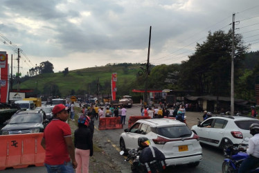 Representantes del gremio aseguran que el paro en Caldas "arrancará fuerte el martes o el miércoles". Desde la tarde de este lunes (2 de septiembre) hay bloqueos intermitentes en Maltería, en la recta de la Industria Licorera de Caldas.