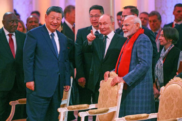 Vladímir Putin comparte con Xi Jinping y Narendra Modi, líderes de China e India, respectivamente.