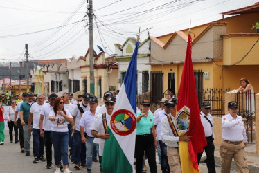 300 hombres y mujeres marcharon este sábado por las calles del municipio.