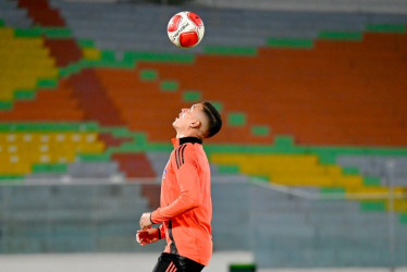 Jugador de la Selección Colombia en entrenamiento en Cochabamba Bolivia.