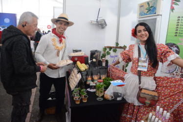 La feria Caldas es Natural se realiza en la Plaza de Bolívar de Manizales entre este viernes (29 de noviembre) y el sábado. Este viernes hay un coctel de apertura.