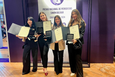 Las ganadoras: Catalina Mejía García, Manuela Sierra Sepúlveda, Natalia Hernández Valencia y Juana Valentina Rubio Tovar.