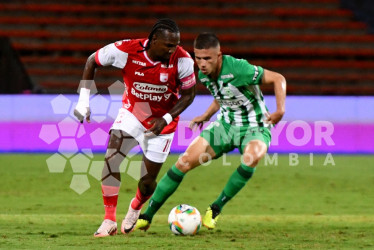 Atlético Nacional e Independiente Santa Fe cierran este miércoles la primera fecha del Grupo A de los cuadrangulares del fútbol colombiano.