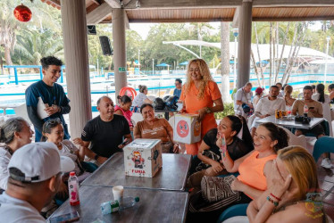 Los profesores se reunieron en el Parque Alegría Tropical de Confa. 