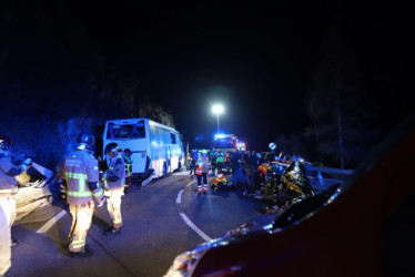 Luisa Fernanda Escobar, de La Tebaida (Quindío), y Claudia Patricia Palacio, de Viterbo (Caldas), son las dos fallecidas en un accidente de un bus en Francia.