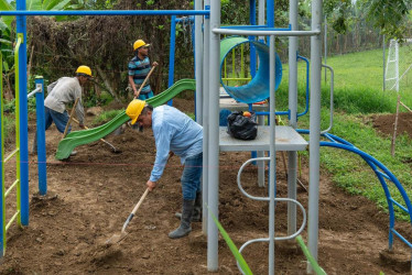 Obras en La Garrucha, zona rural de Manizales. 