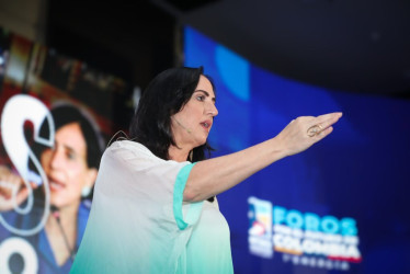 La senadora del Centro Democrático arrancó el 2025 afianzando su precandidatura a la presidencia de Colombia para el 2026. 