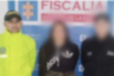 La mujer fue detenida por las autoridades. 