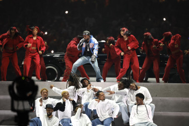 Kendrick Lamar actuó en el espectáculo del descanso del Super Bowl LIX entre los Kansas City Chiefs y los Philadelphia Eagles.