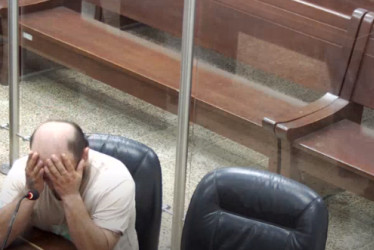 El señalado no aceptó cargos.