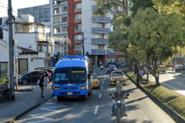 La víctima esperaba transporte en este punto.