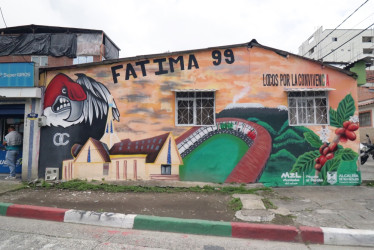 En el mural de Fátima se muestra que el barrio está a los pies del estadio Palogrande. Tiene la parroquia, el cóndor que utiliza Holocausto Norte, el Nevado del Ruiz, granos de café y la frase Locos por la Convivencia.