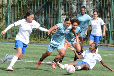 Fútbol femenino en auge: el Once Caldas lidera invicto la Copa La Patria