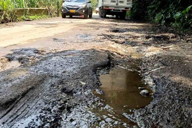 Foto | Rubén Darío López Londoño | LA PATRIA  Imágenes del tramo de bajada entre Puente Chiquito (Tolima) y el río Guarinó para pasar al departamento de Caldas, municipios del alto Oriente: Manzanares, Marquetalia y Pensilvania. 