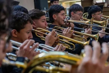 La Banda Sinfónica Juvenil de Caldas en su presentación en el Centro Cultural Universitario Rogelio Salmona.