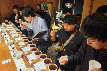 El café de Caldas despierta el apetito de Taiwán. Carolina Mejía es una manizaleña que tiene una empresa de alto potencial que nació en Asia. Hizo que su competencia también desee vender granos caldenses. Así reivindica el prestigio del café colombiano.