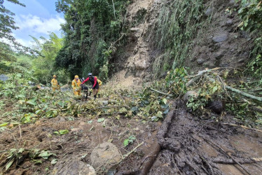 Derrumbe en el sector El PescadorDerrumbe en el sector El Pescador, en la antigua vía Manizales - Chinchiná.