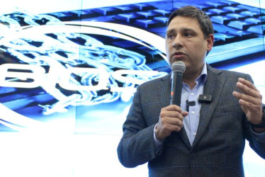 Mauricio Lizcano, exministro de las TIC y precandidato presidencial. 