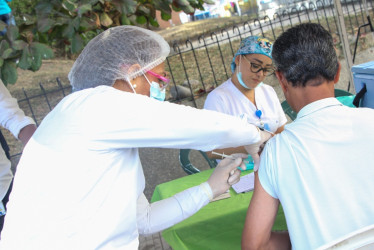 vacunación contra la fiebre amarilla en Armenia