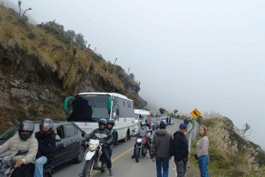  Para evitar congestiones en la vía Manizales - Murillo, acceso al sector de Brisas del volcán Nevado del Ruiz