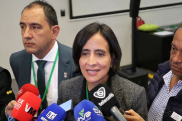 Susana Muhamad, exministra de Medio Ambiente y Desarrollo Sostenible, durante su visita a Manizales. 
