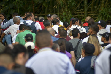 No se permitirá el ingreso de mascotas al viacrucis, ni personas que fumen o consuman licor 
