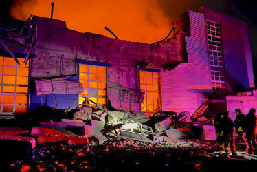  Al menos dos personas murieron y otras dos resultaron heridas el 1 de mayo al atacar Rusia con drones zonas residenciales del puerto ucraniano del mar Negro de Odesa Al menos dos personas murieron y otras dos resultaron heridas el 1 de mayo al atacar Rusia con drones zonas residenciales del puerto ucraniano del mar Negro de Odesa