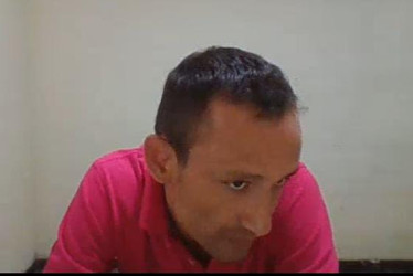 Foto| LA PATRIA  Carlos Palacios Salazar, alias Radio Uno, amenazó a Róbinson. Pretendía que este último asumiera la responsabilidad de la muerte violenta de Leonardo Londoño Ospina, de 38 años, asesinado a bala. 