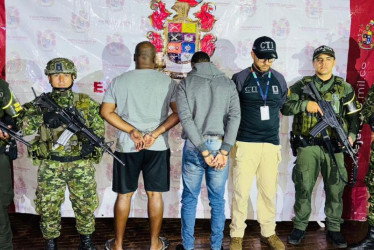 Alias Gazzella y alias Wallis fueron capturados por la Tercera División del Ejército y la Policía Antinarcóticos en Cali.