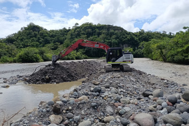 Las obras en el río Guarinó.