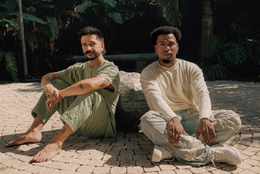 Camilo y el español Luis Cortés 