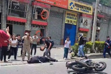 A la 1:30 de la tarde se reportó este accidente en la Panamericana, por la estación de servicio San Juan.