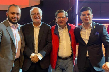 Jairo Castellanos, Guido Echeverri, Juan Fernando Cristo y Gustavo Moreno.
